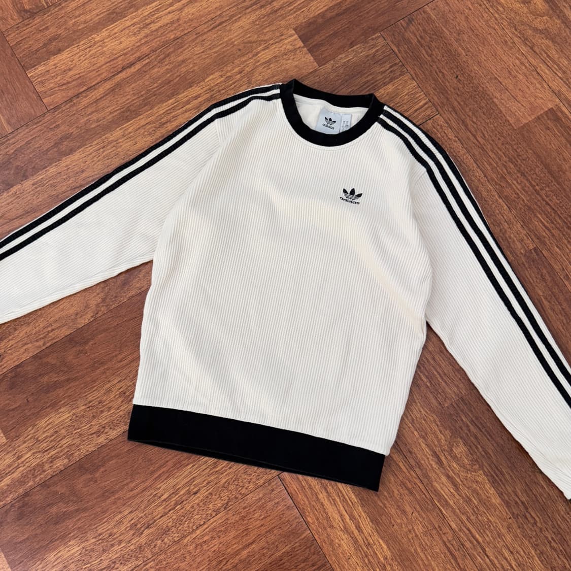 XS(95) 아디다스 클래식 와플 크루 티셔츠  상품이미지2