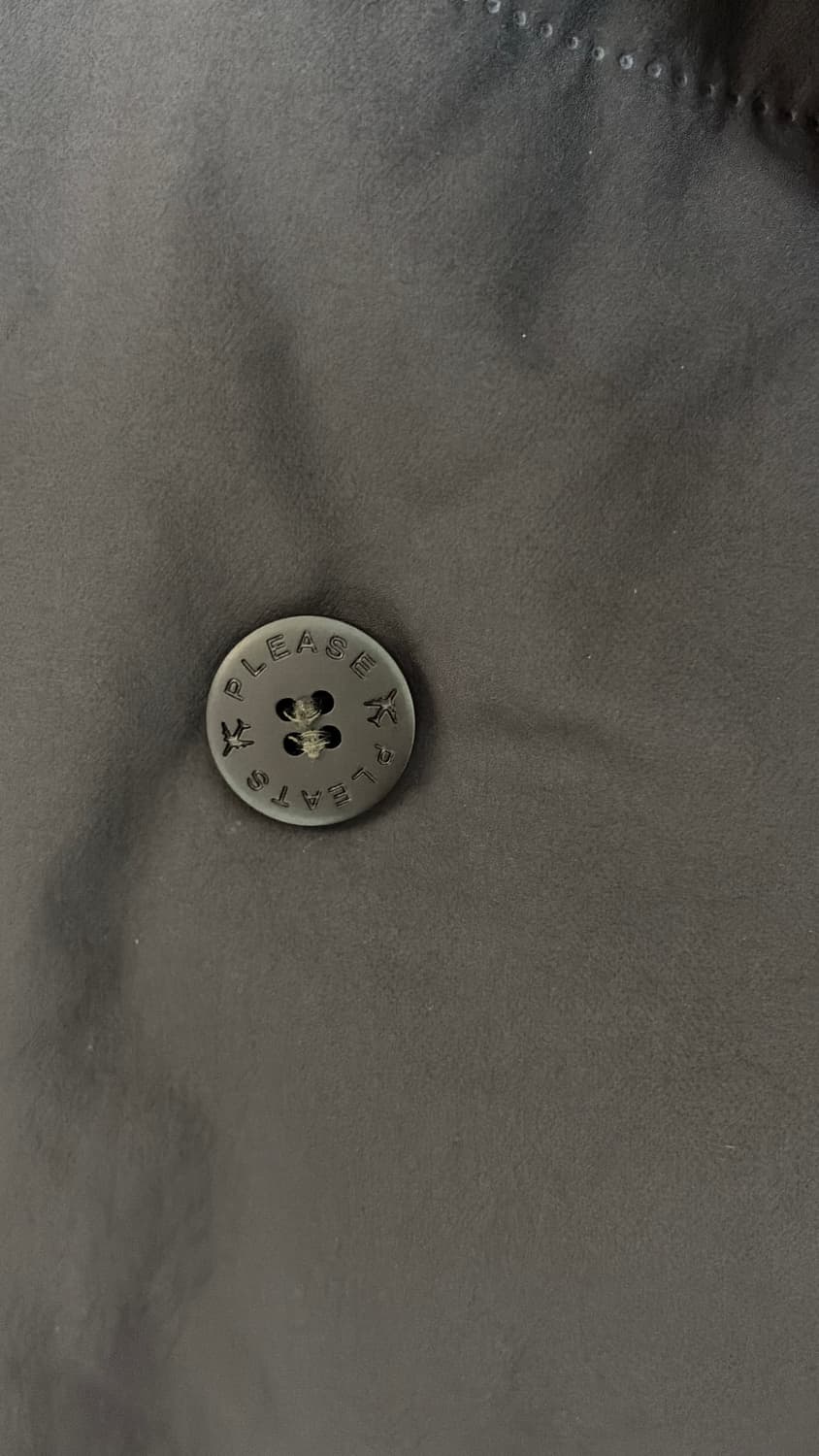  이세이미야케 플리츠 플리즈 이세이 미야케 더블 패딩코트 55,66 정품 상품이미지3