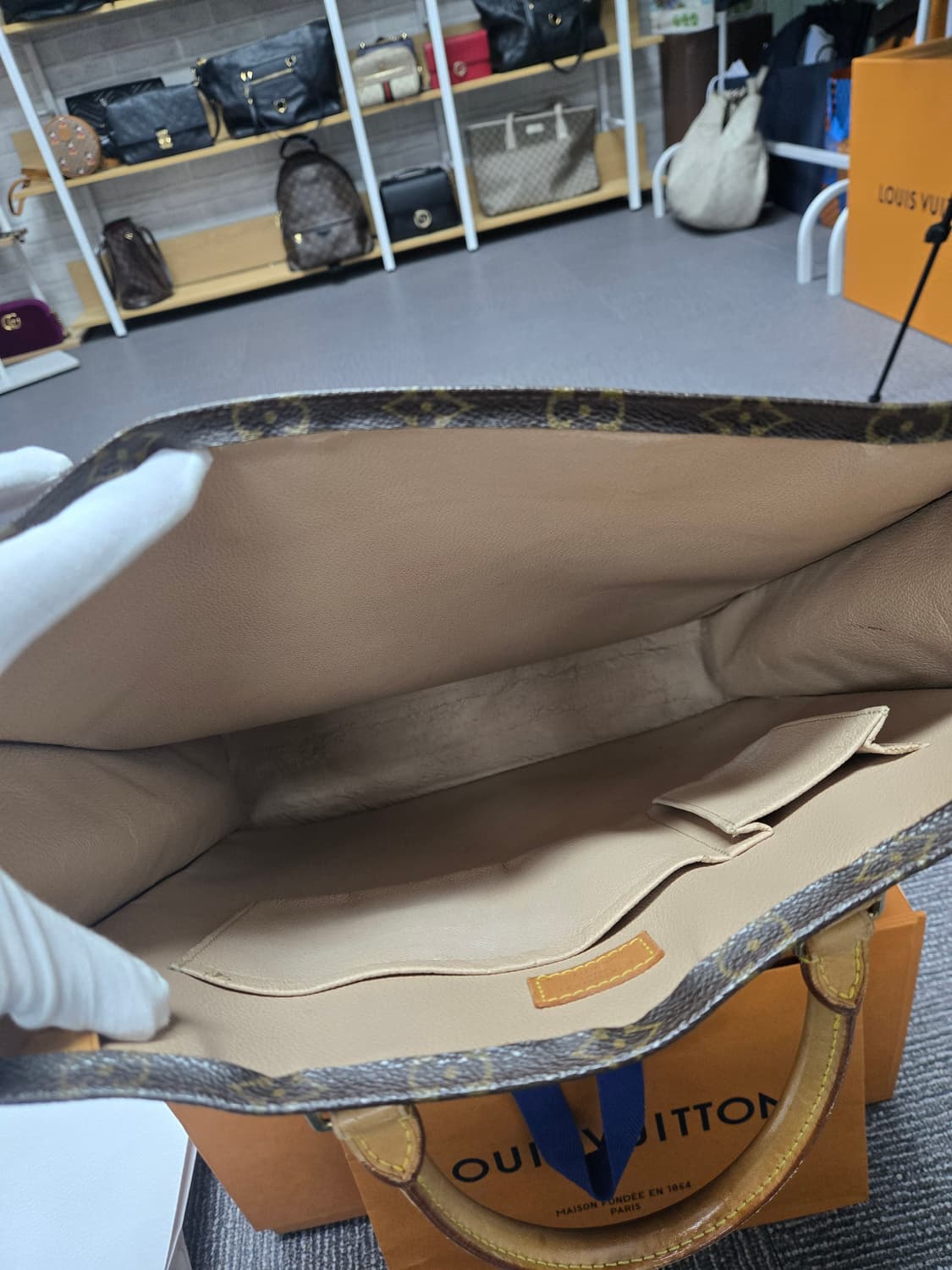 [특가][정품] 루이비통 삭플라 GM 토트백 상품이미지7