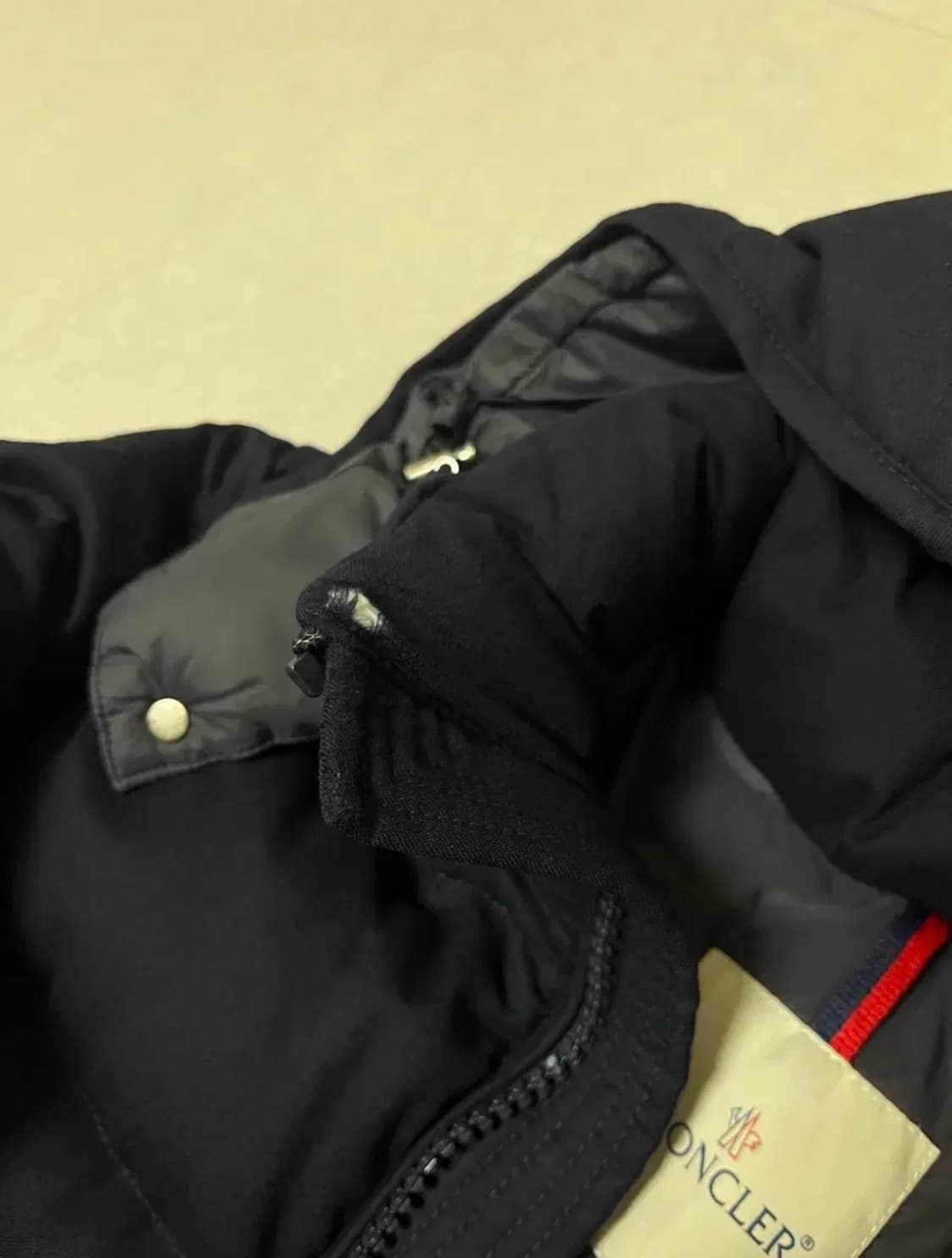 몽클레르 몽제네브르 팝니다 3사이즈 상품이미지9