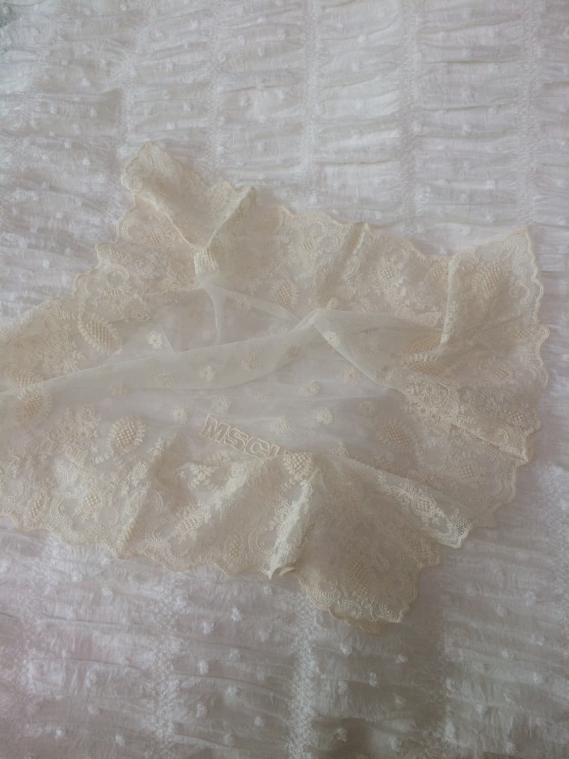 미스치프 19ss 레이스 자수 미니 스카프 상품이미지5