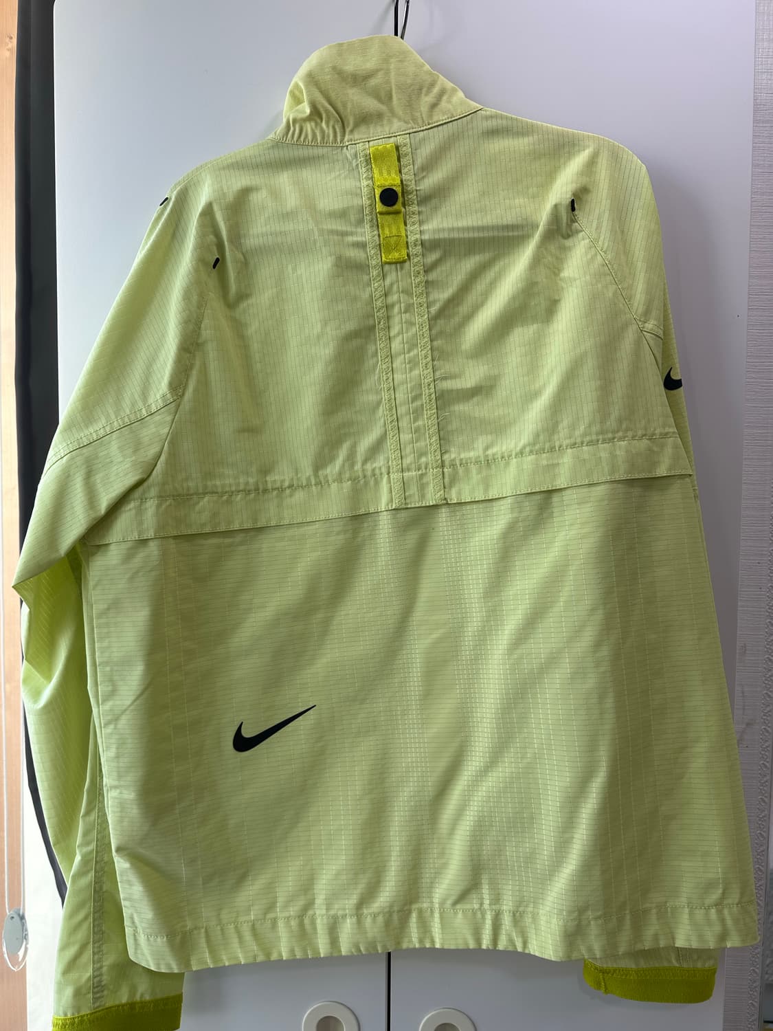 나이키 아노락 바람막이 상품이미지2