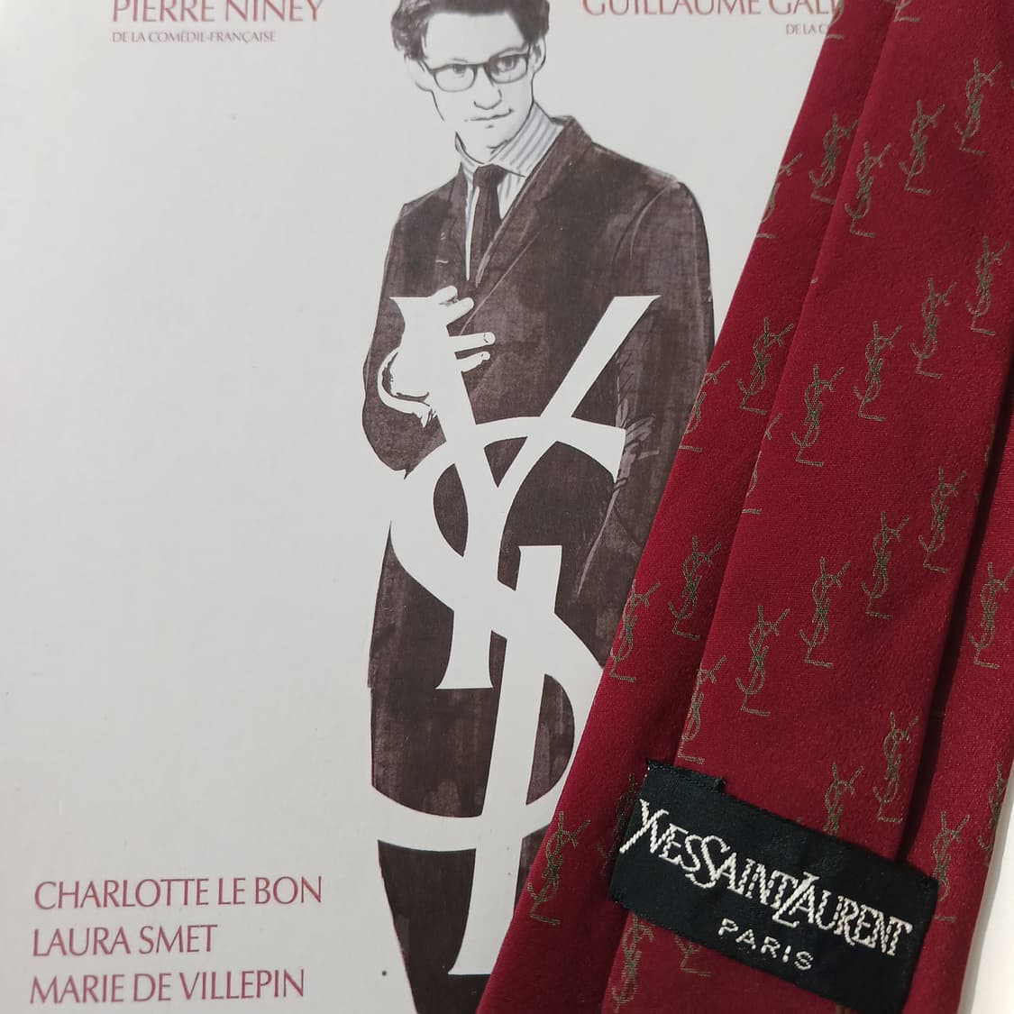 입생로랑 실크 레드 로고 패턴 슬림 넥타이 7.8cm B등급 A18867 상품이미지5