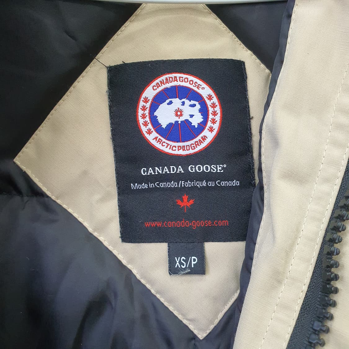 CANADA GOOSE 캐나다구스 숏패딩 (105) 상품이미지5