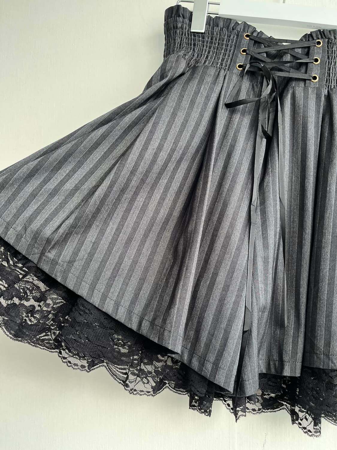 axes femme 스트라이프 아일렛 팬츠 상품이미지2