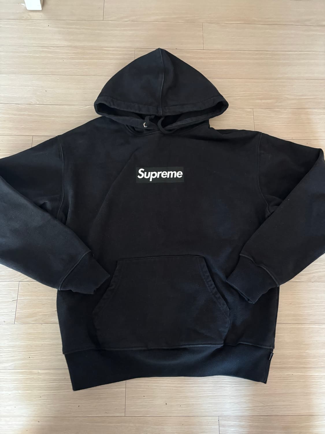 슈프림 서울 박스로고 후드 스웨트셔츠 블랙 - 23FW L사이즈 상품이미지1