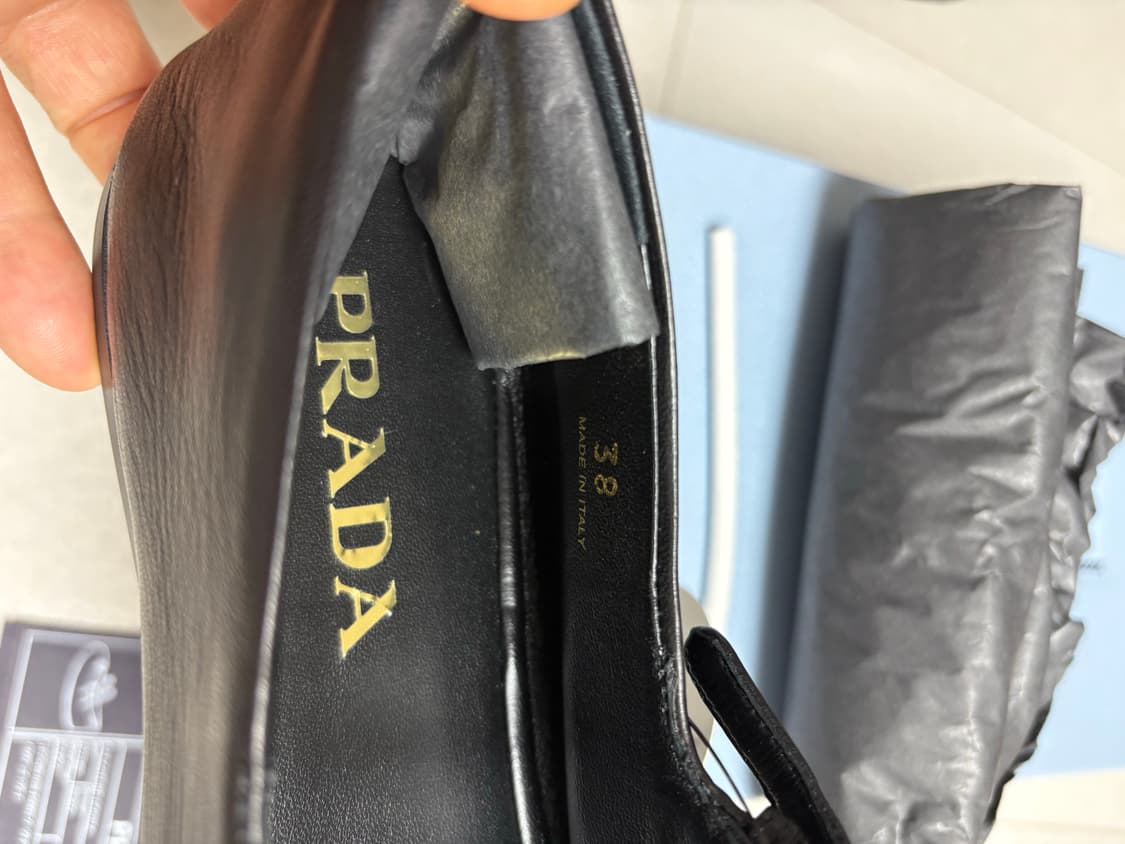 (새상품)프라다 메리제인 플랫슈즈 38사이즈 상품이미지4