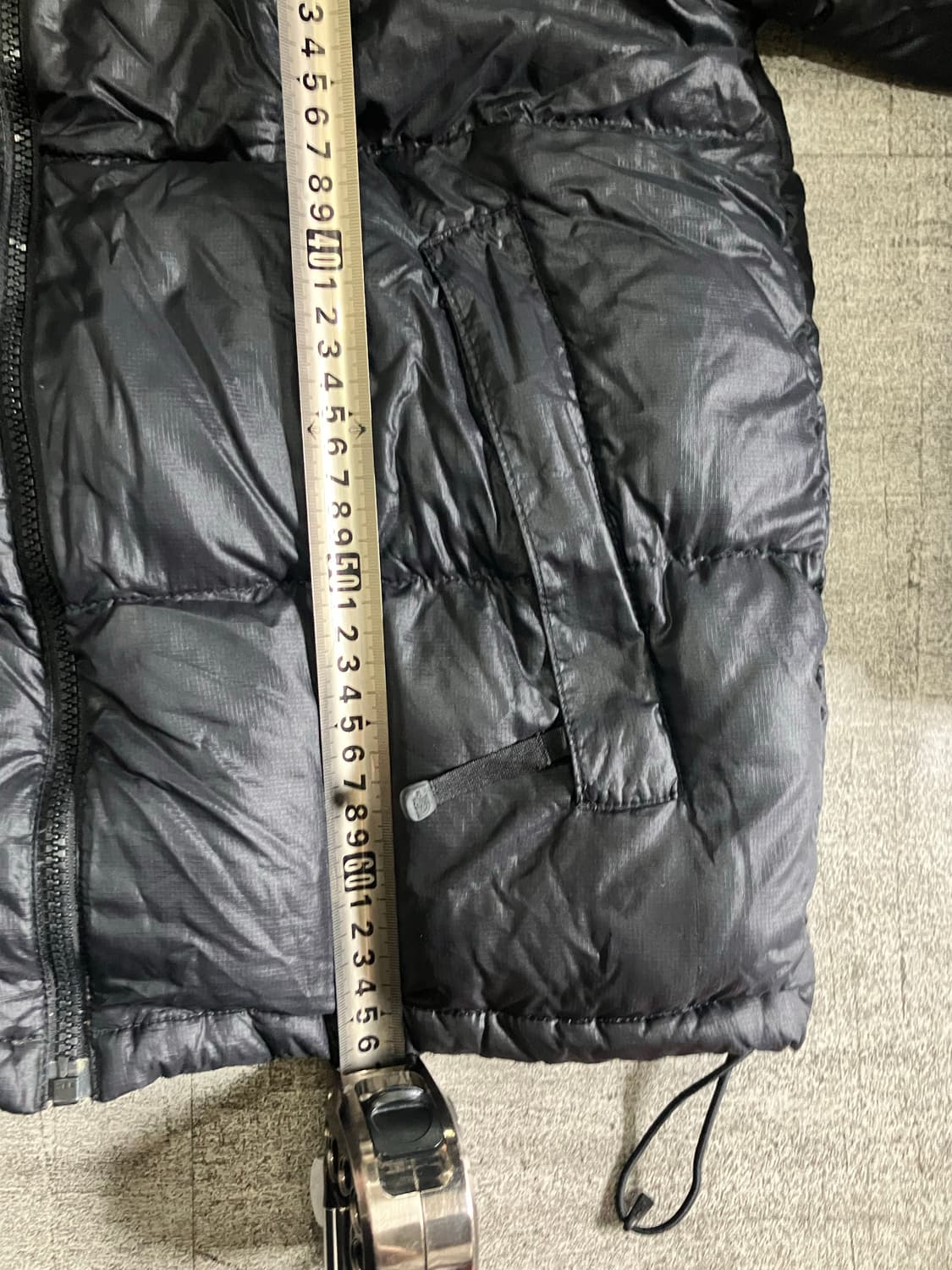 노스페이스 올드스쿨스트릿 800 에코눕시 스트링 푸퍼패딩 상품이미지3