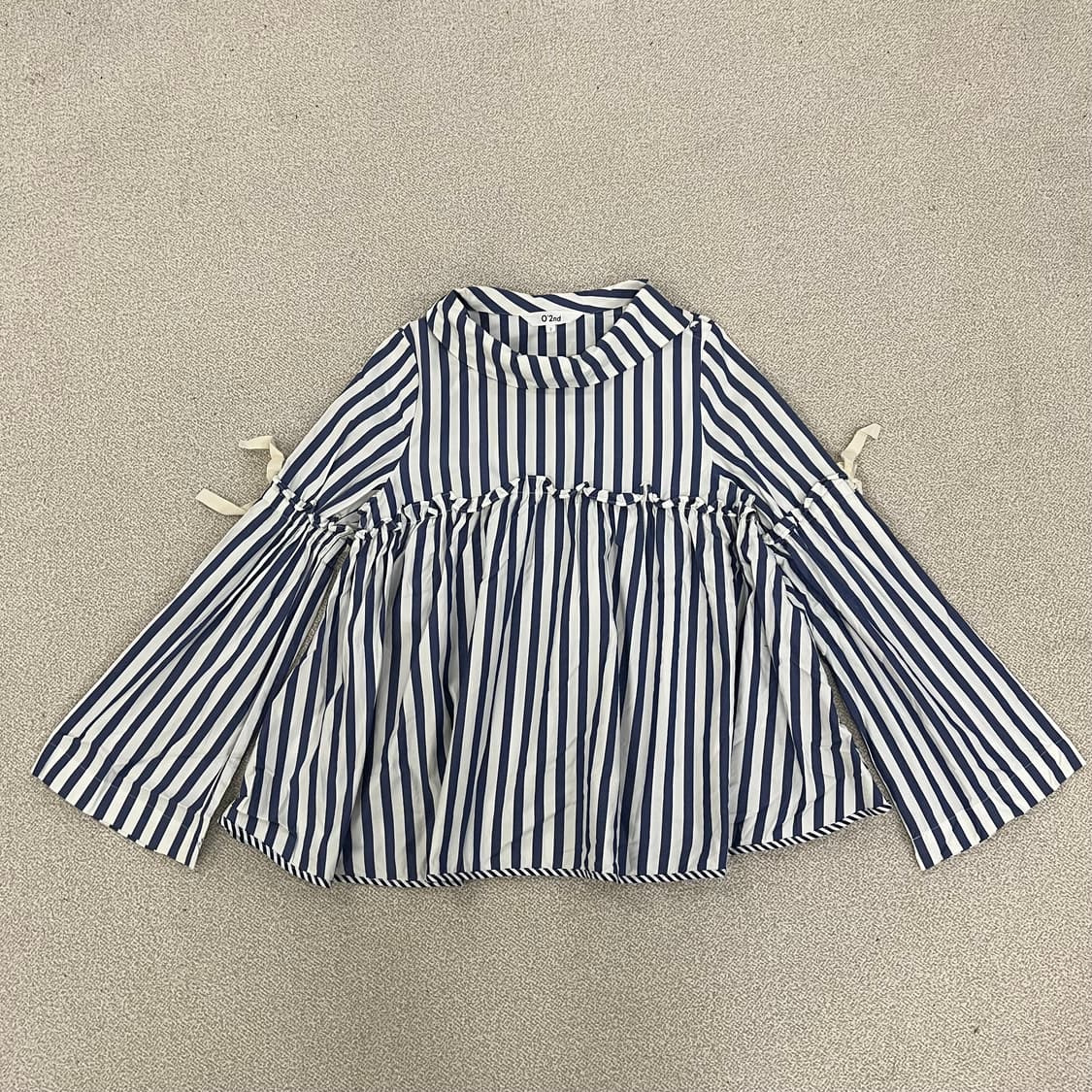 2 오즈세컨 여성 스트라이프 셔츠 0123M 상품이미지1