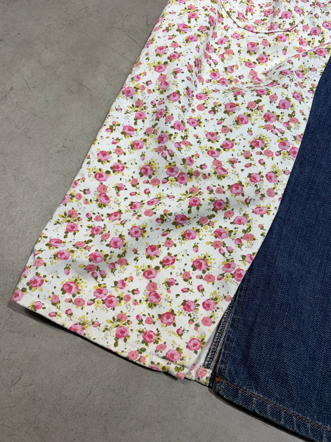 00s 돌체 앤 가바나 아카이브 데님 하프 플라워 미디 스커트 상품이미지5