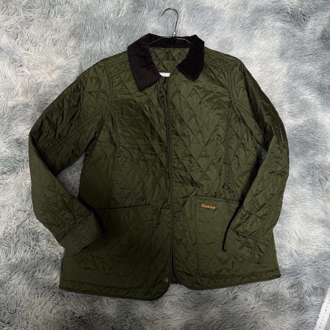 바버 아난데일 카키 퀄팅자켓 여성 42 사이즈  상품이미지2