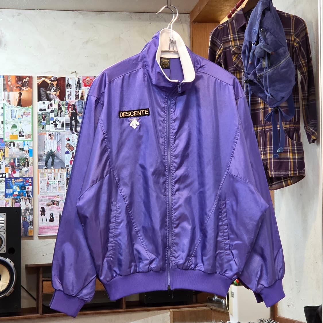 JPN 데상트 올드스쿨 퍼플 바람막이 봄버 상품이미지1