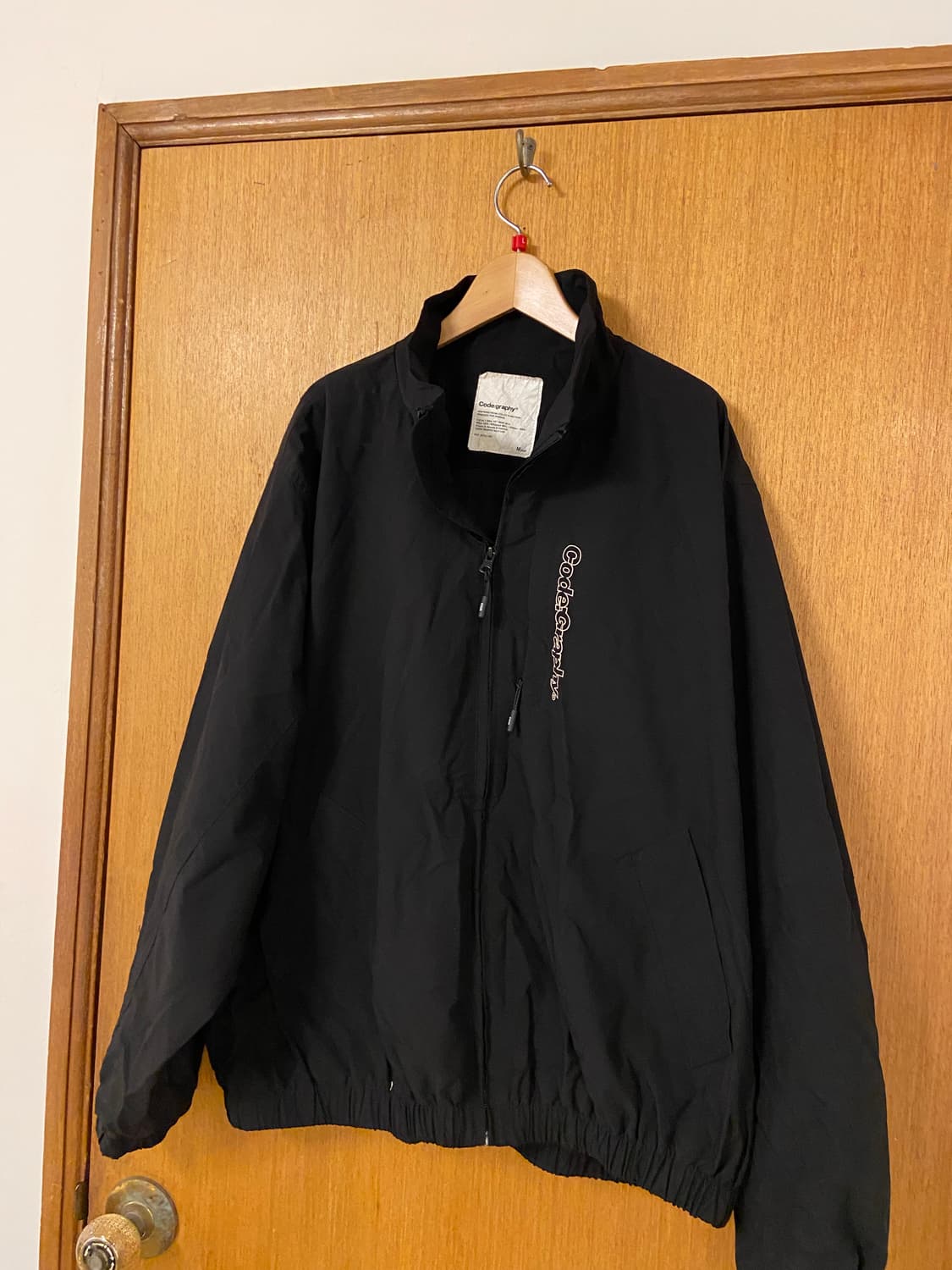 코드그래피 블랙 바람막이 자켓 상품이미지2