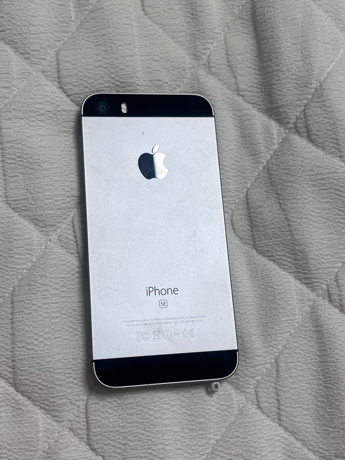 아이폰 se 스페이스 그레이 64GB 상품이미지2