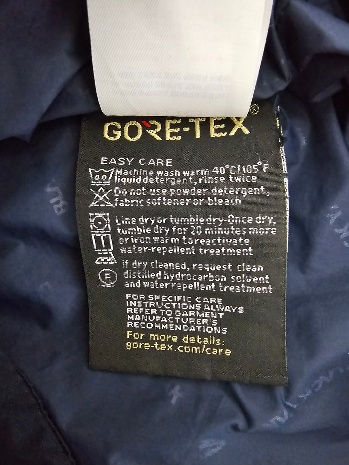 블랙야크 고어텍스 바람막이 105 상품이미지4