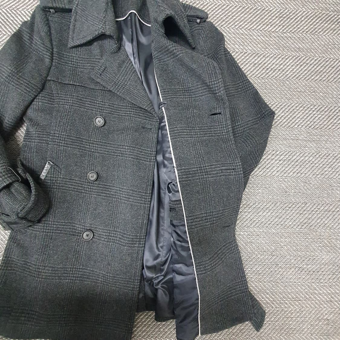 앤드지 더블버튼 울 하프코트 남자105 상품이미지6