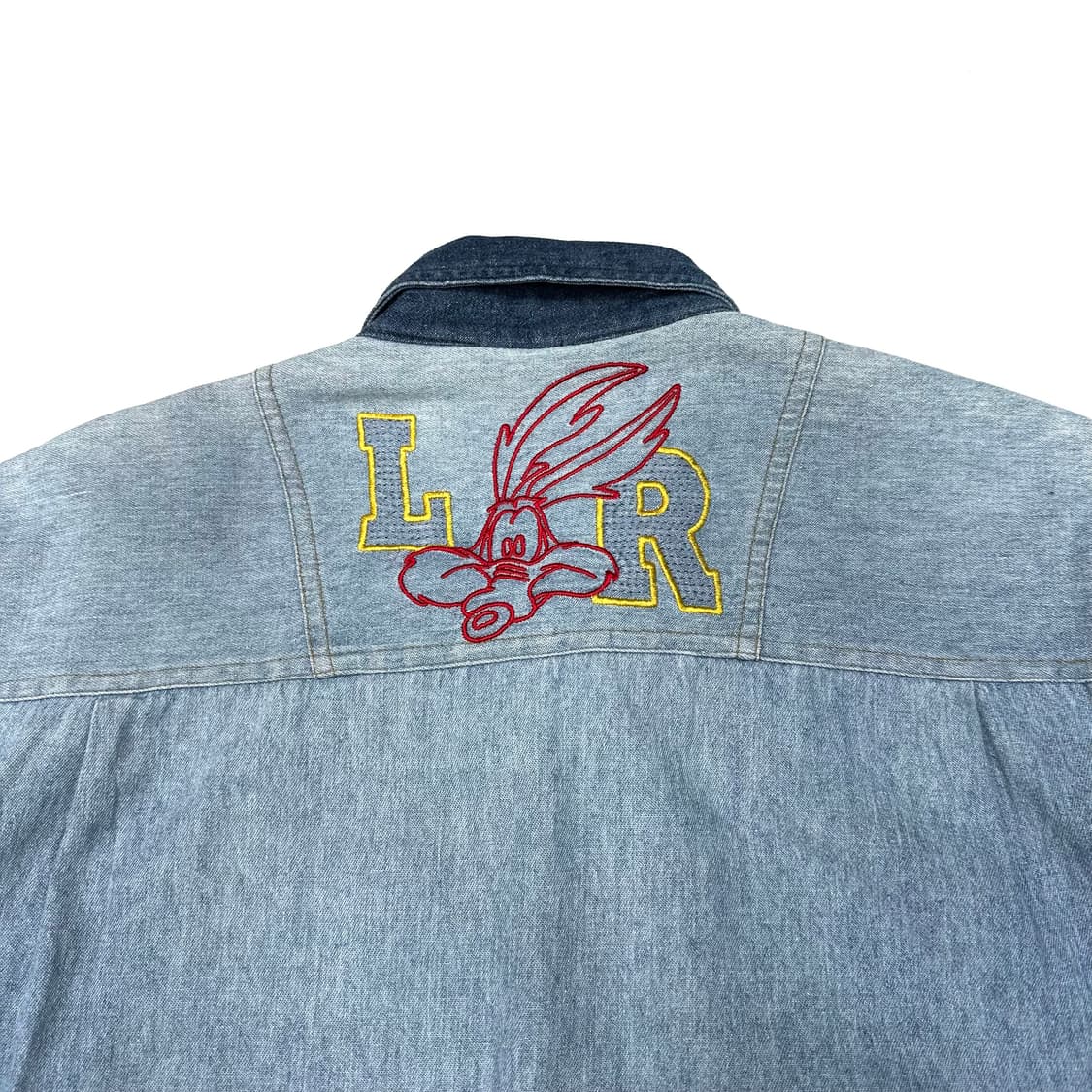 90’s vintage cartoon Denim shirts 상품이미지4