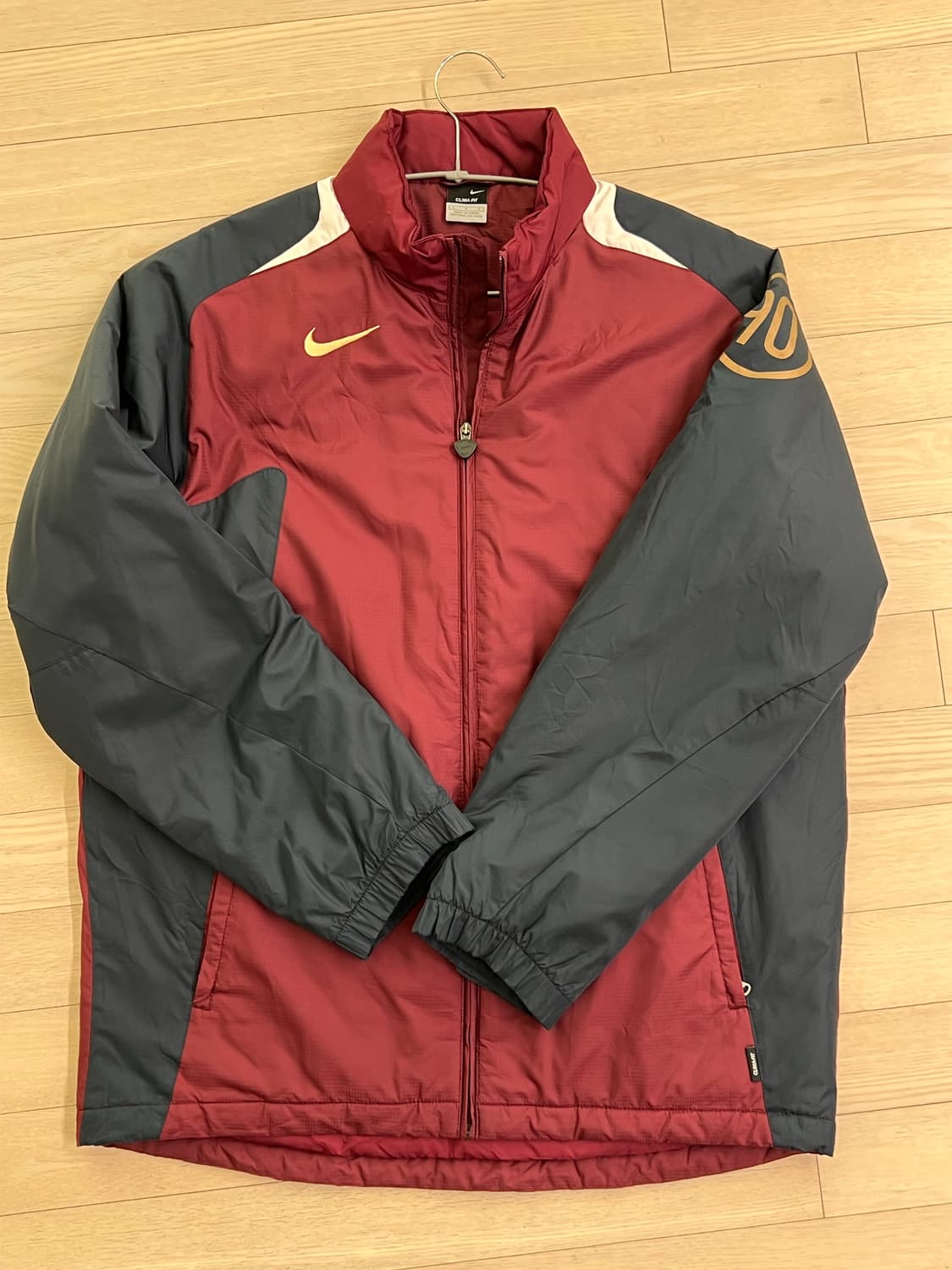 우주매물 )나이키 토탈 90 경량패딩자켓 L 100~105 상품이미지1