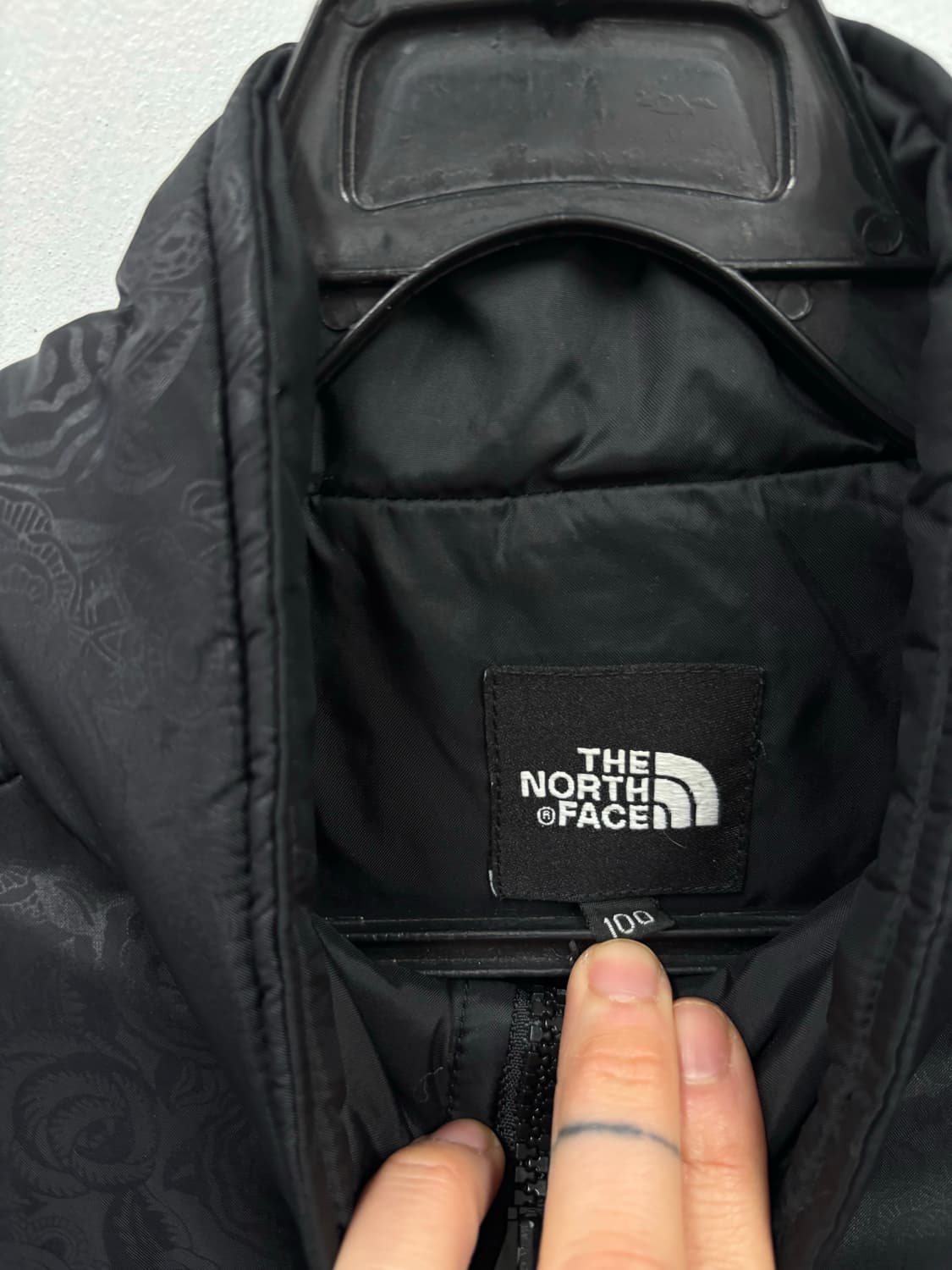 노스페이스 우먼 경량패딩 상품이미지5