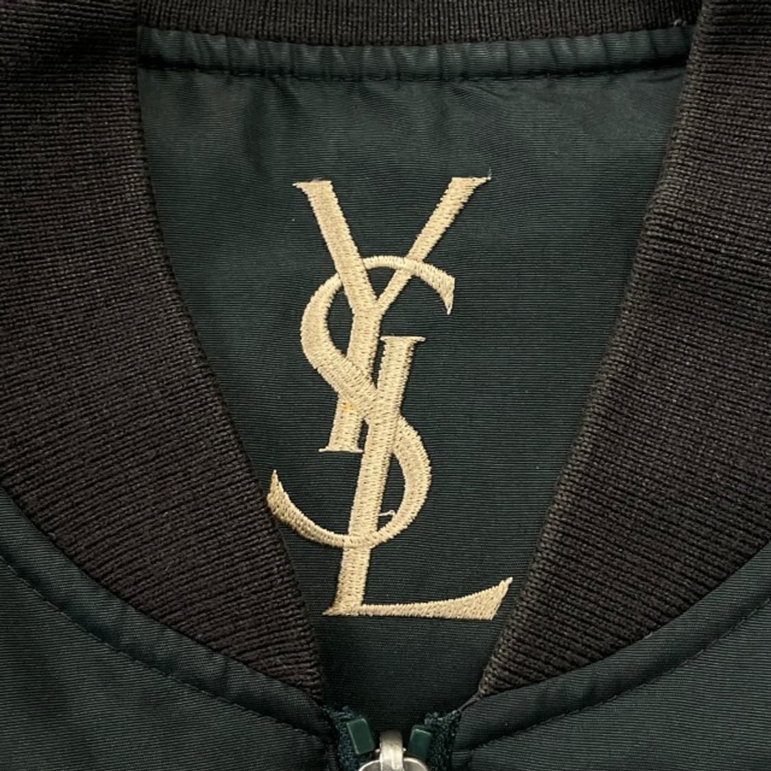 105 입생로랑 패딩조끼 상품이미지3