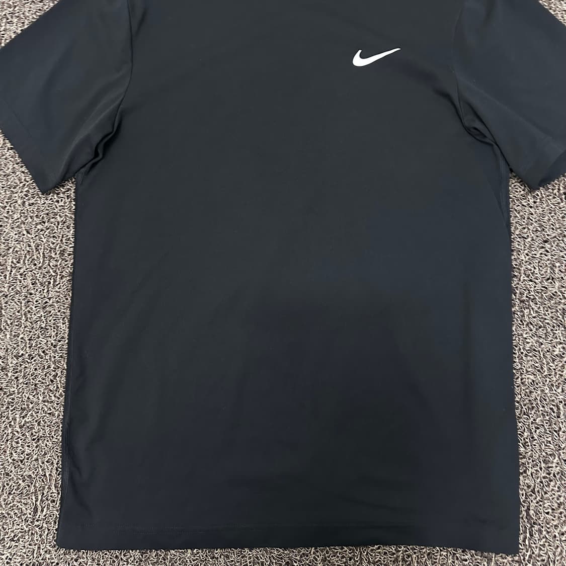 NIKE 나이키 기능성 반팔티셔츠 운동복 블랙 95(M) 상품이미지2