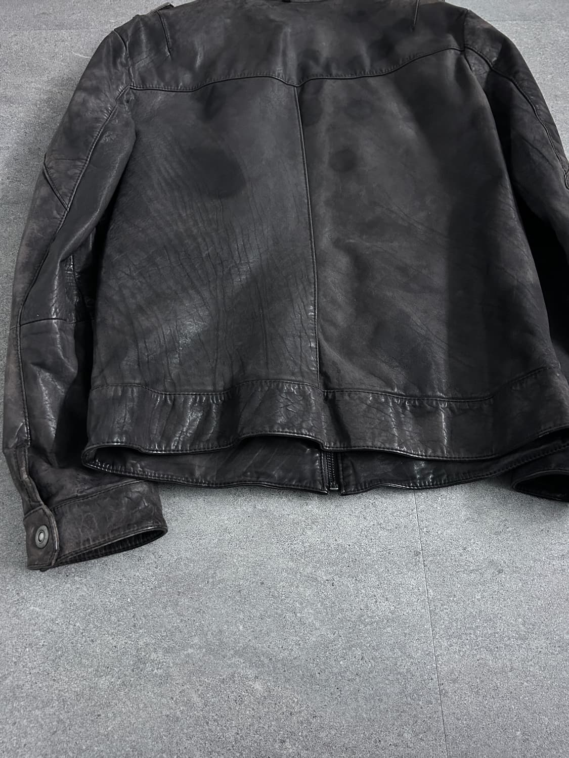 카프 스킨 멀티 포켓 레더 자켓 상품이미지9