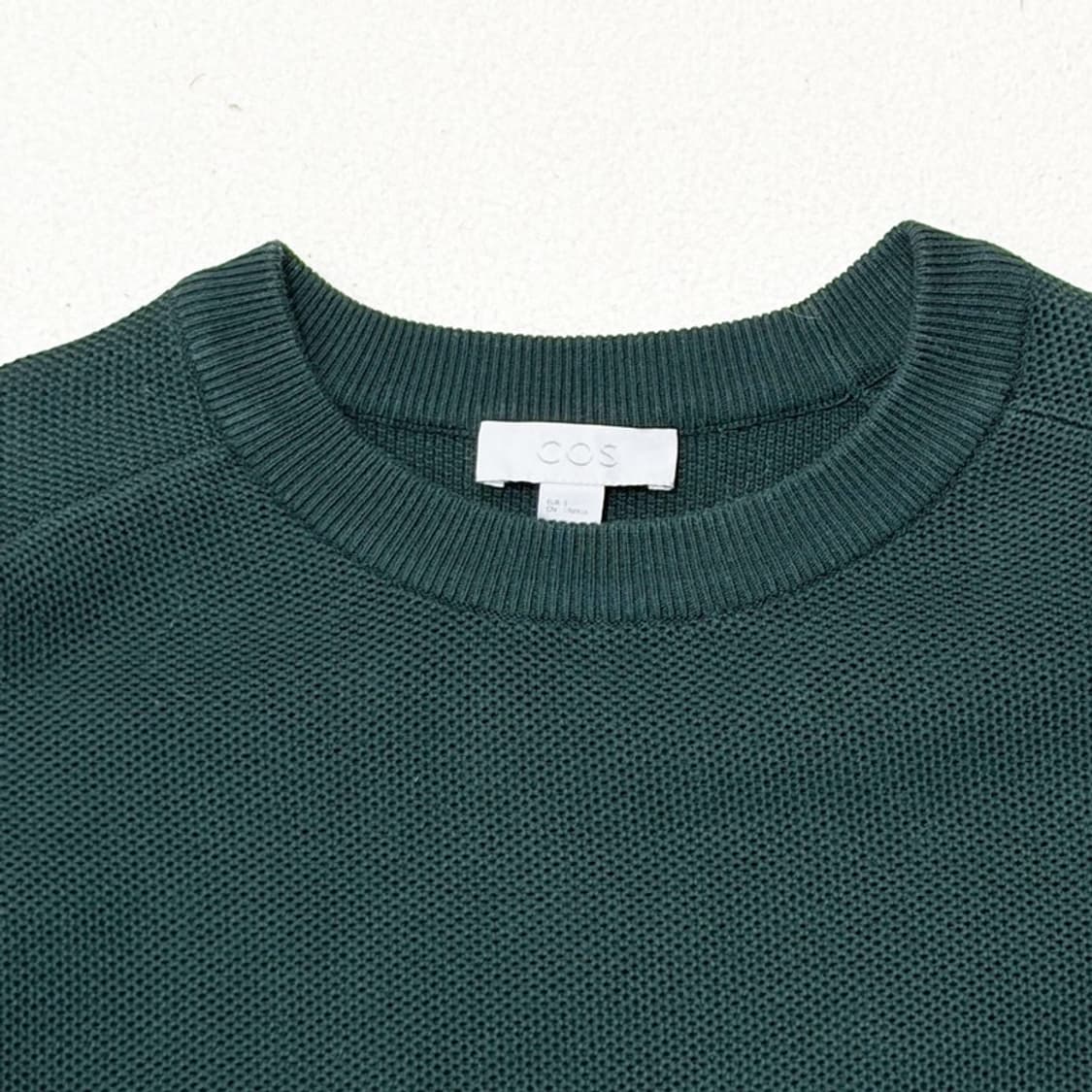 COS 슬림핏 라운드넥 니트 S 상품이미지3