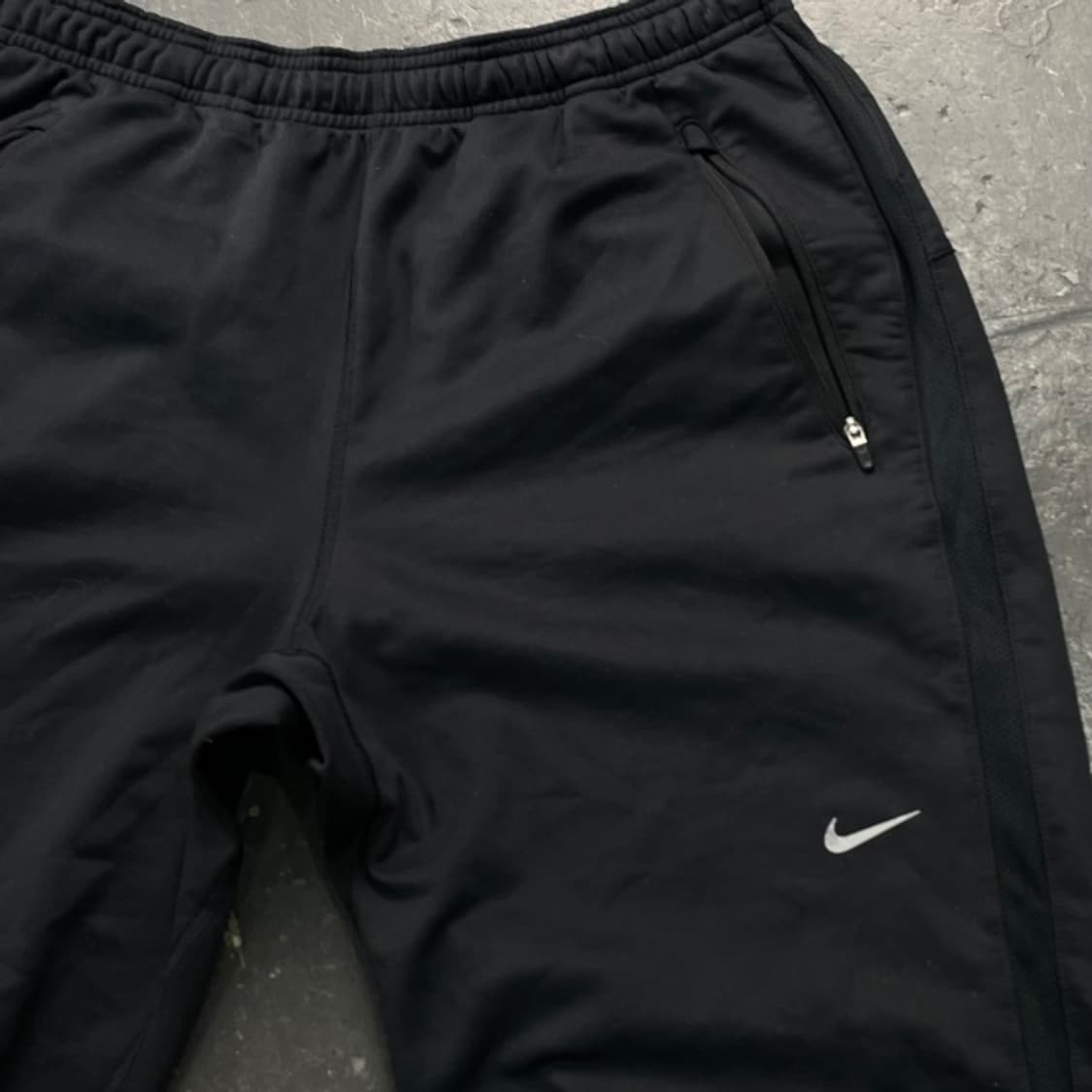 100 나이키 드라이핏 팬츠 상품이미지2