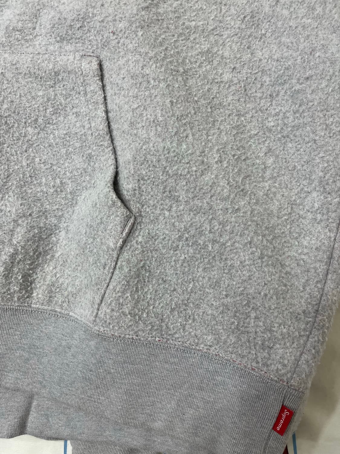 슈프림 인사이드 아웃 박스로고 후드 스웨트셔츠 헤더 그레이 - 23SS 상품이미지5