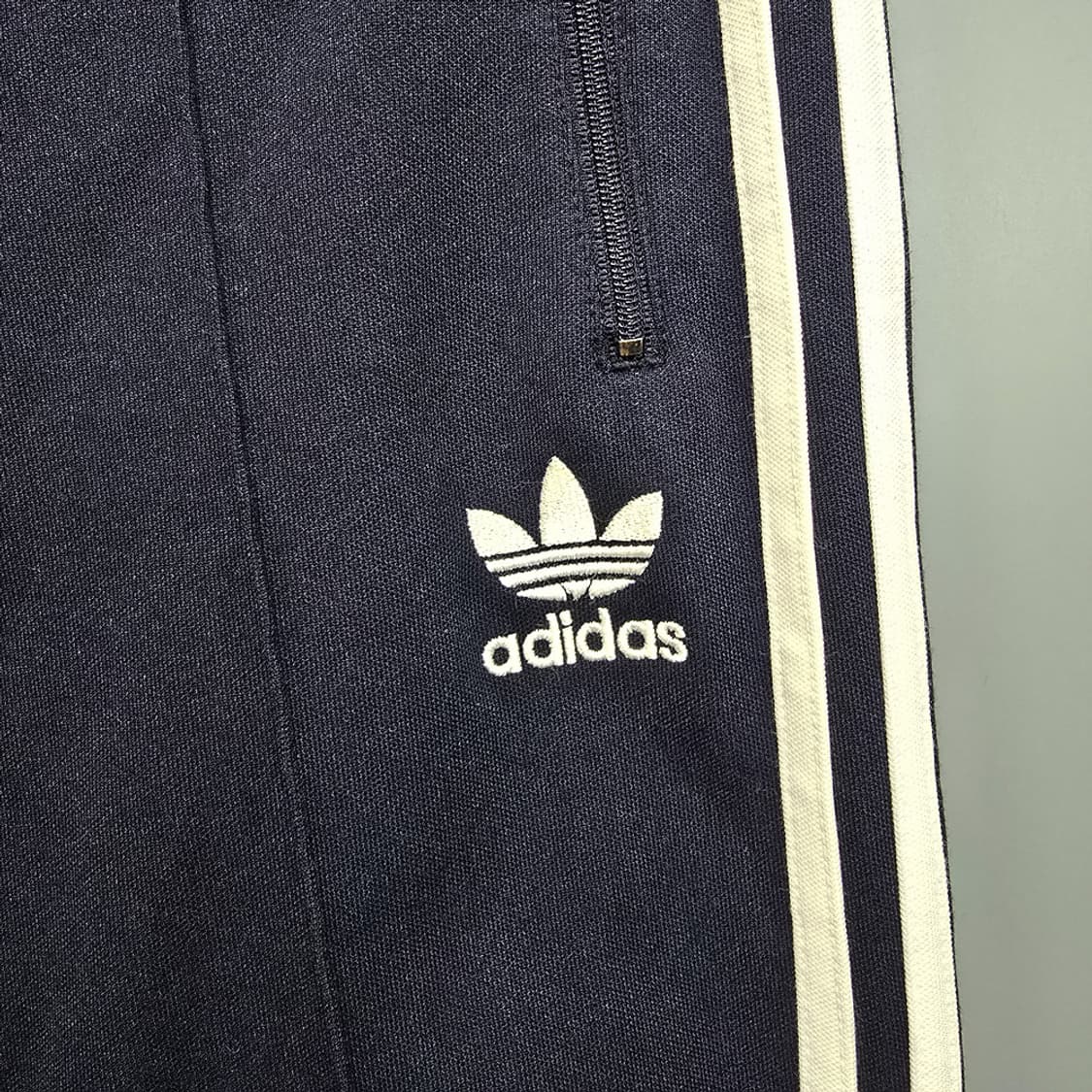 아디다스(adidas) 유로파 트랙팬츠 네이비 95 상품이미지3