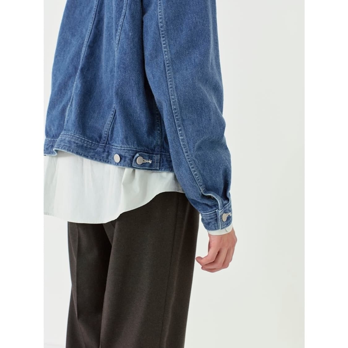 오라리 / 셀비지 라이트 데님 블루종 상품이미지3