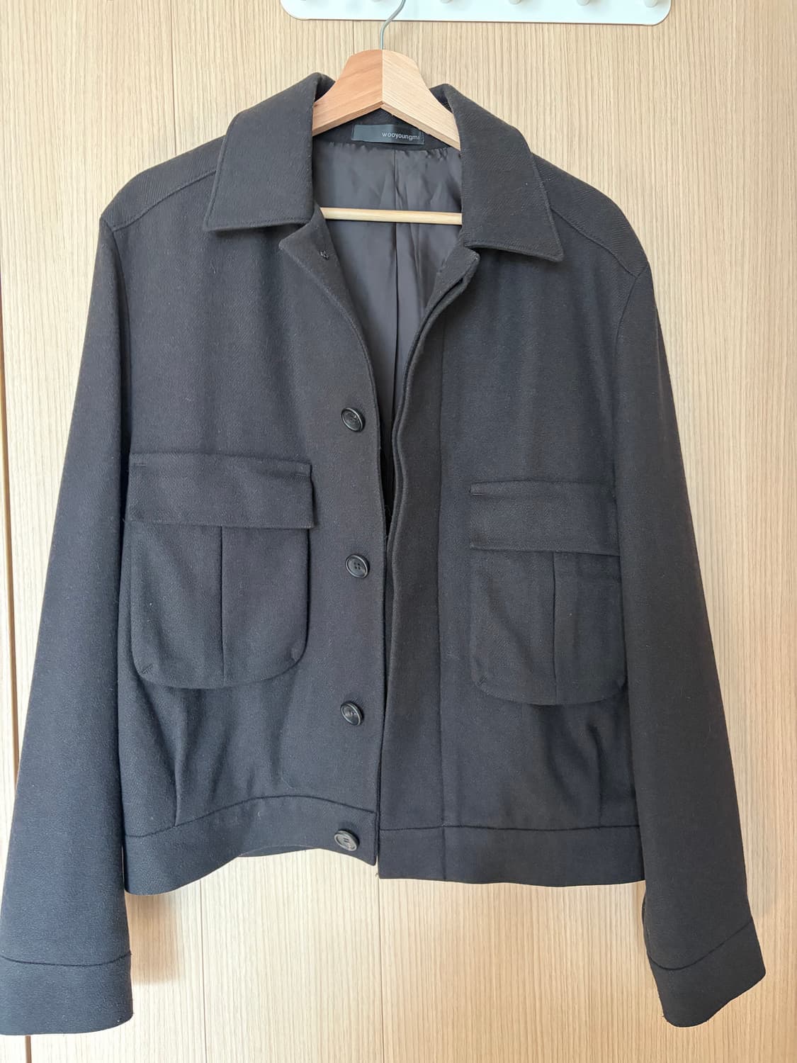 우영미 울 크롭 자켓 브라운 색상 상품이미지3