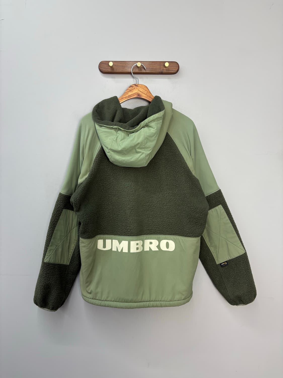 엄브로 코듀라 택트 플리스 후드 집업자켓 A2726 상품이미지5