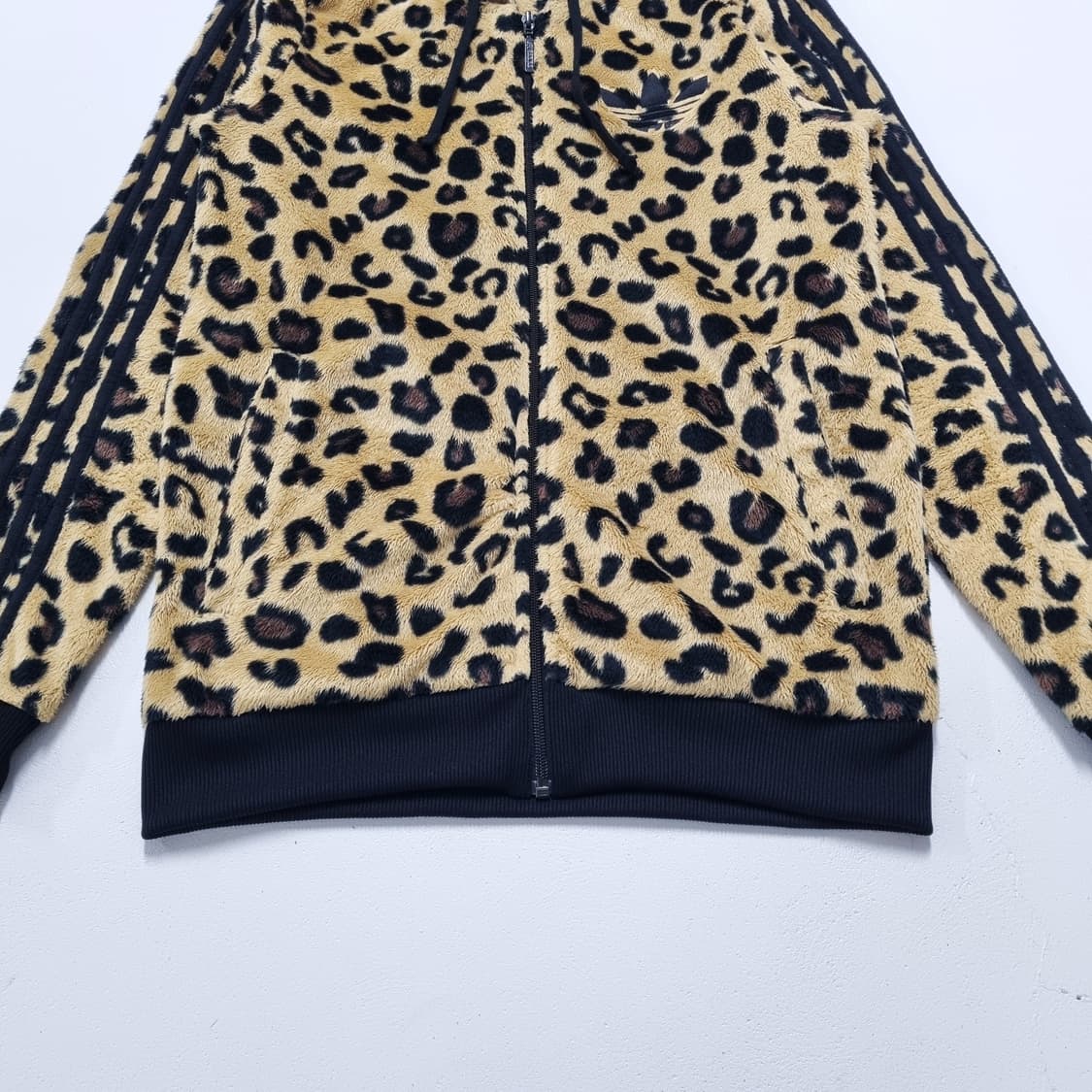 아디다스 쉐르파 레오파드 후디 - 95 상품이미지4