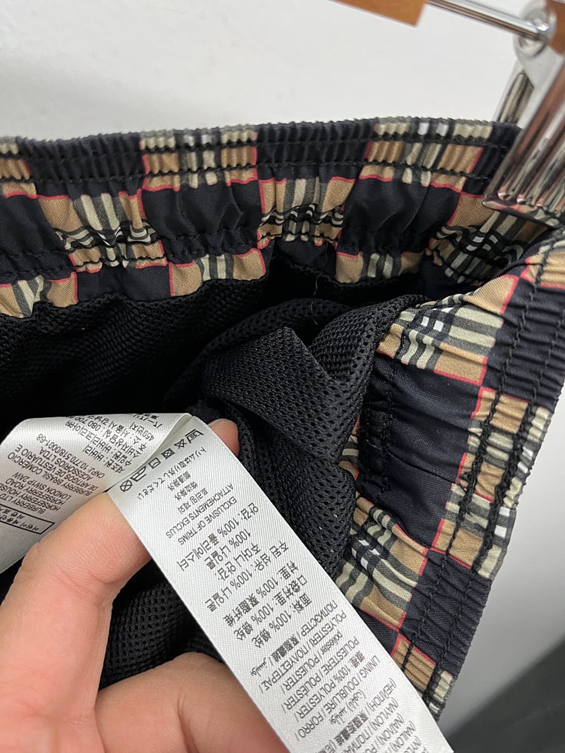 34) 버버리 신형 체크 쇼츠  상품이미지6