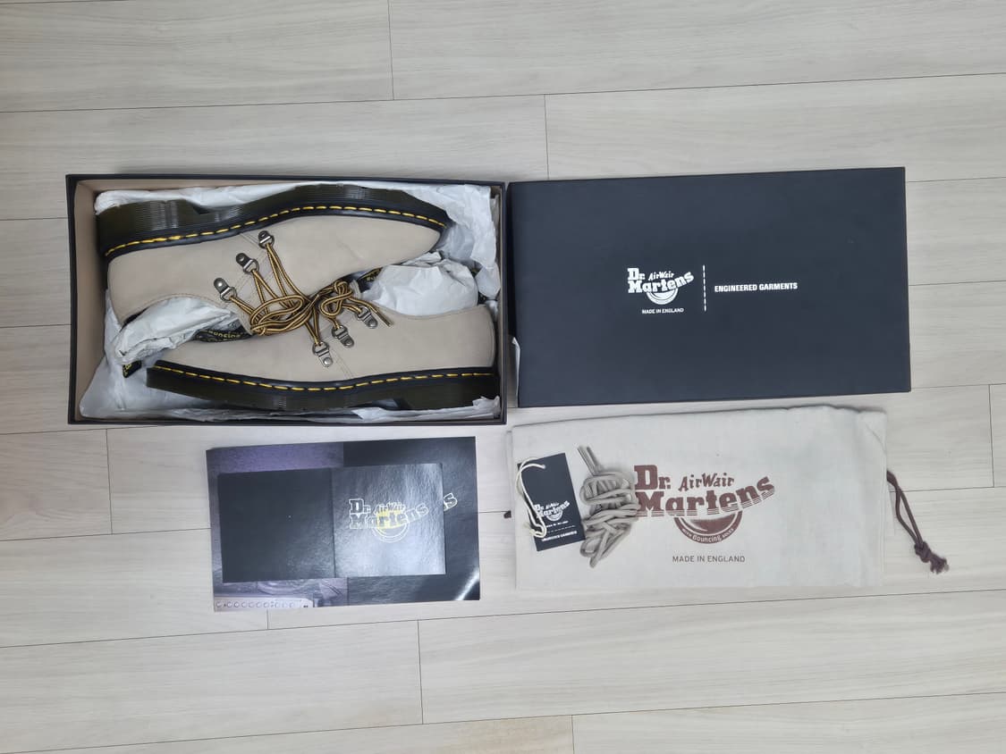 [닥터마틴x엔지니어드가먼츠] 1461 베이지 US8(260) 상품이미지1