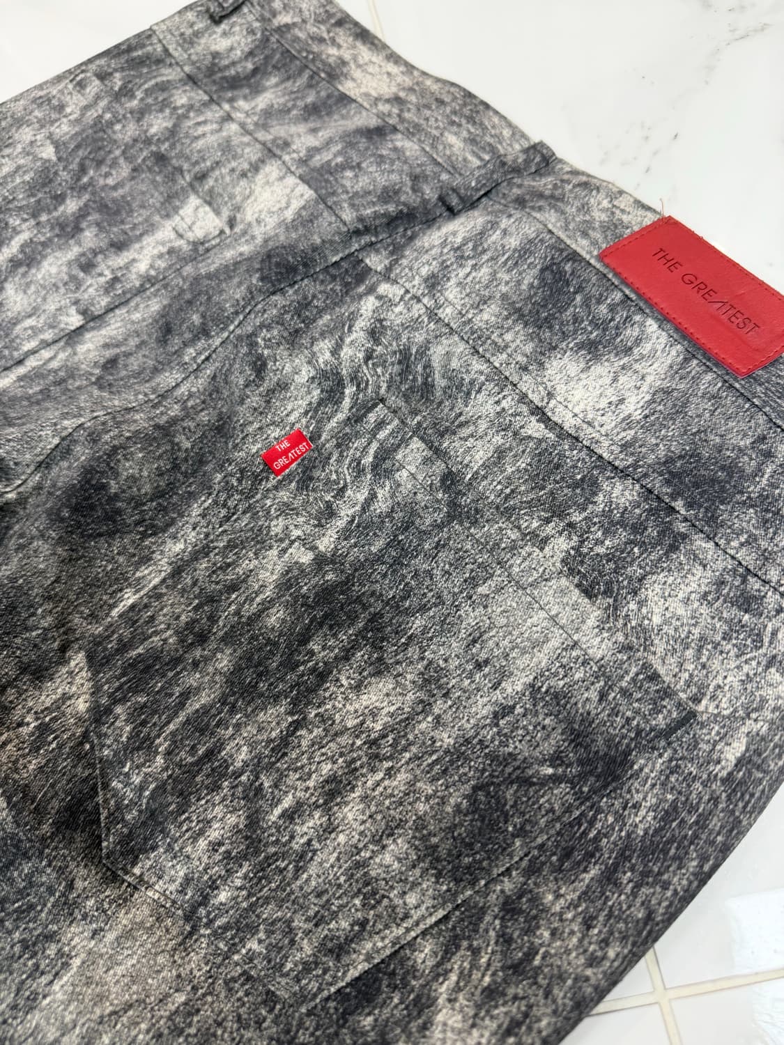 더그레이티스트 그레이진 상품이미지1