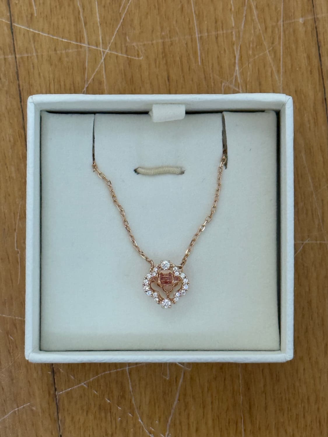 정가20만 새상품)스와로브스키 una네크리스 로즈골드 상품이미지2