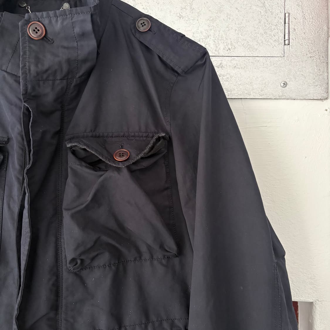 씨피컴퍼니 왁스 텍스쳐 & 페이딩 다크네이비 필드자켓 상품이미지5