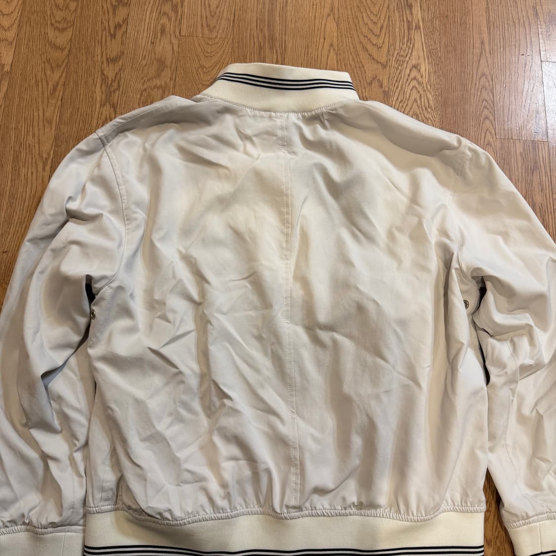 아르마니 꼴레지오니 봄버 자켓 상품이미지6