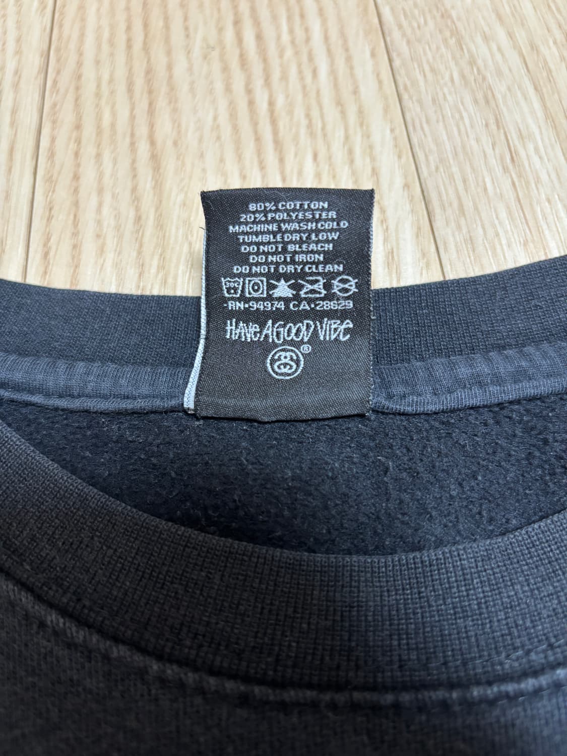 스투시 월드투어 국기 스웻셔츠 (L) 상품이미지4