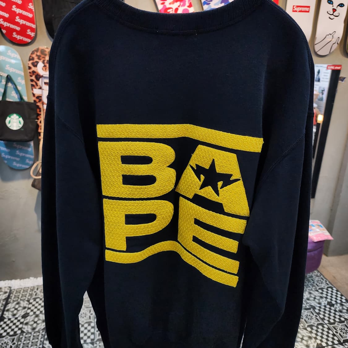 베이프 BAPE 빅로고 자수 블랙 맨투맨 L 상품이미지1