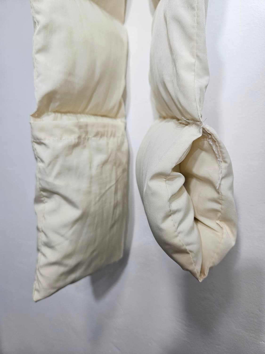 아이보리색 숏패딩 머플러 상품이미지4