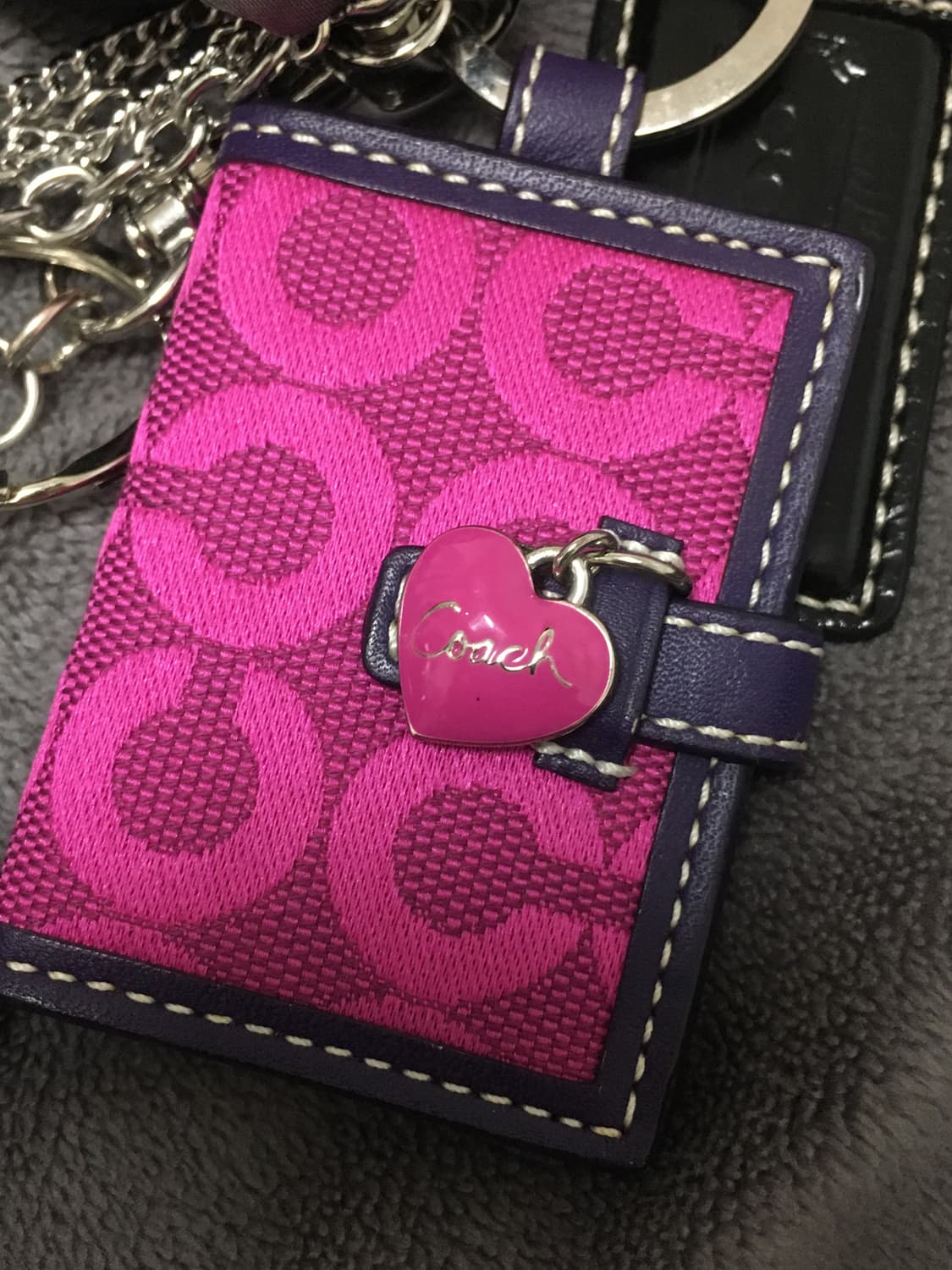 Coach frame pink keyring  상품이미지2