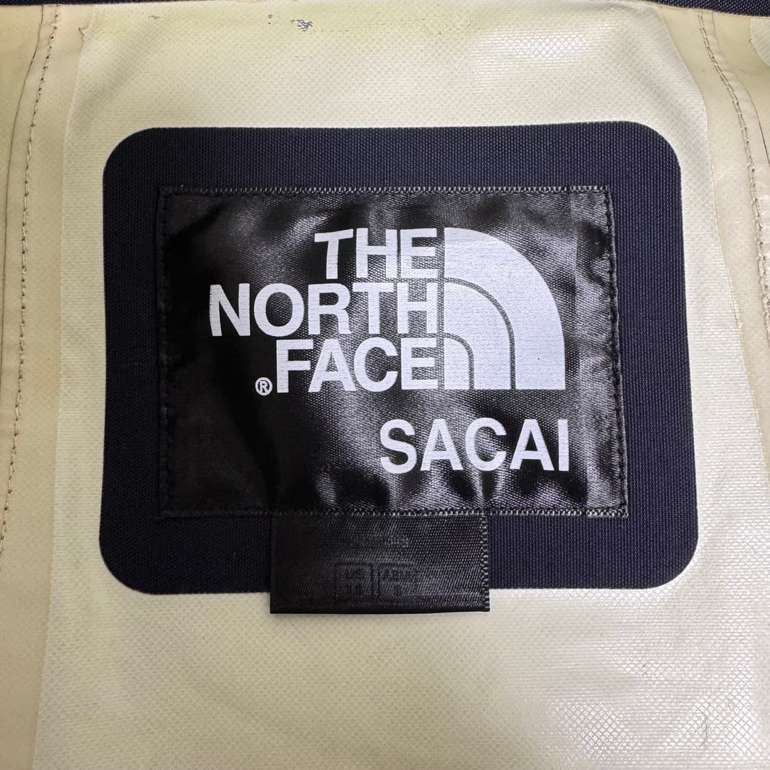 노스페이스 사카이 피쉬테일 드라이벤트 카키 롱코트 상품이미지7