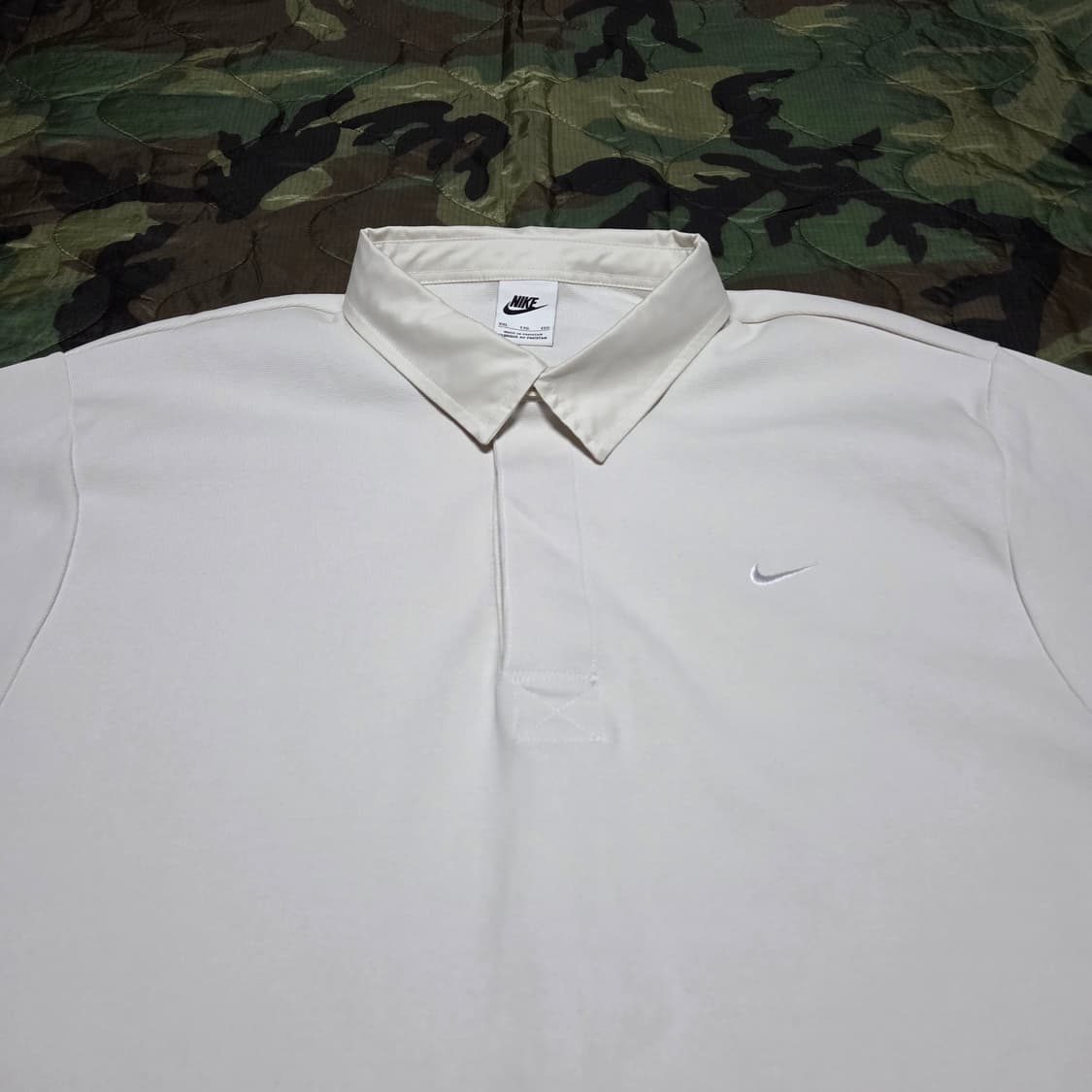 Nike Solo Swoosh Rugby Top 나이키 럭비티 상품이미지3