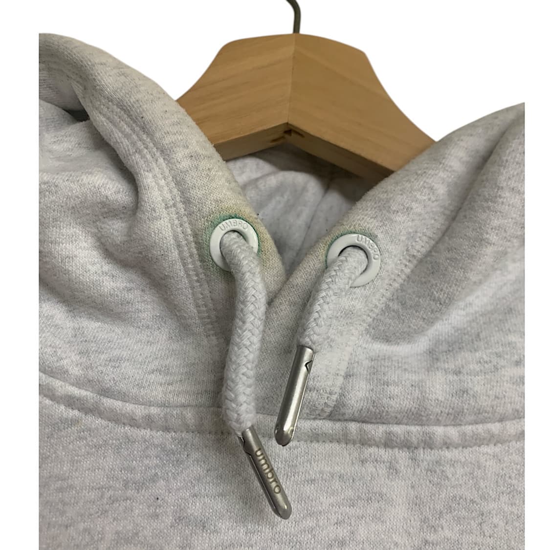 2023 엄브로 기모 후드티 100 상품이미지2