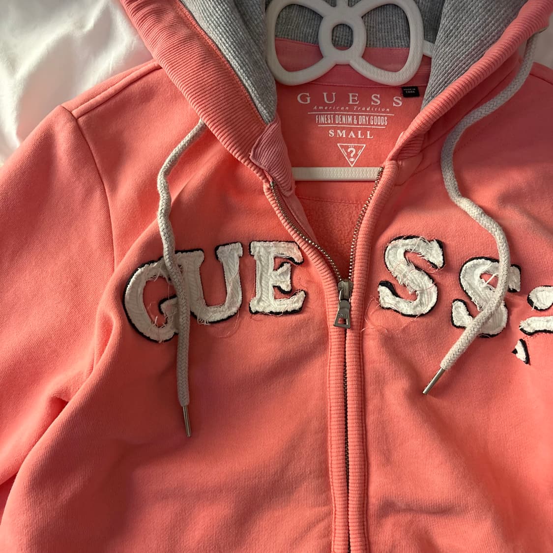 게스 핑크 후드집업 상품이미지4