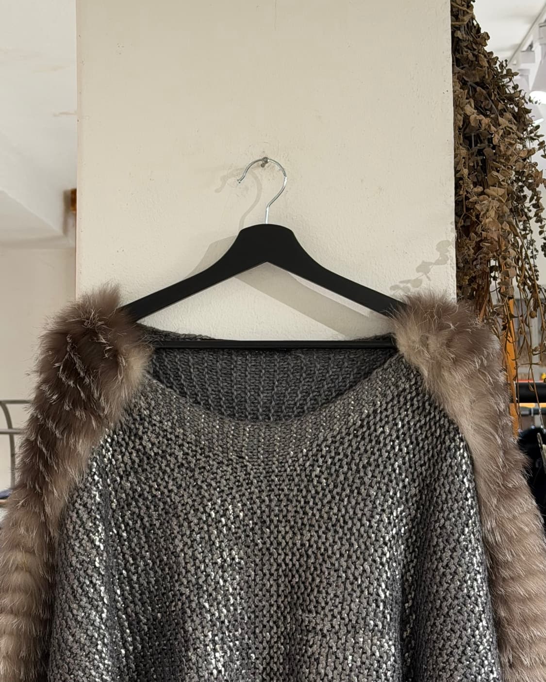 마시모 아르디조네 실버 메탈릭 니트 퍼 트리밍 판초 상품이미지4