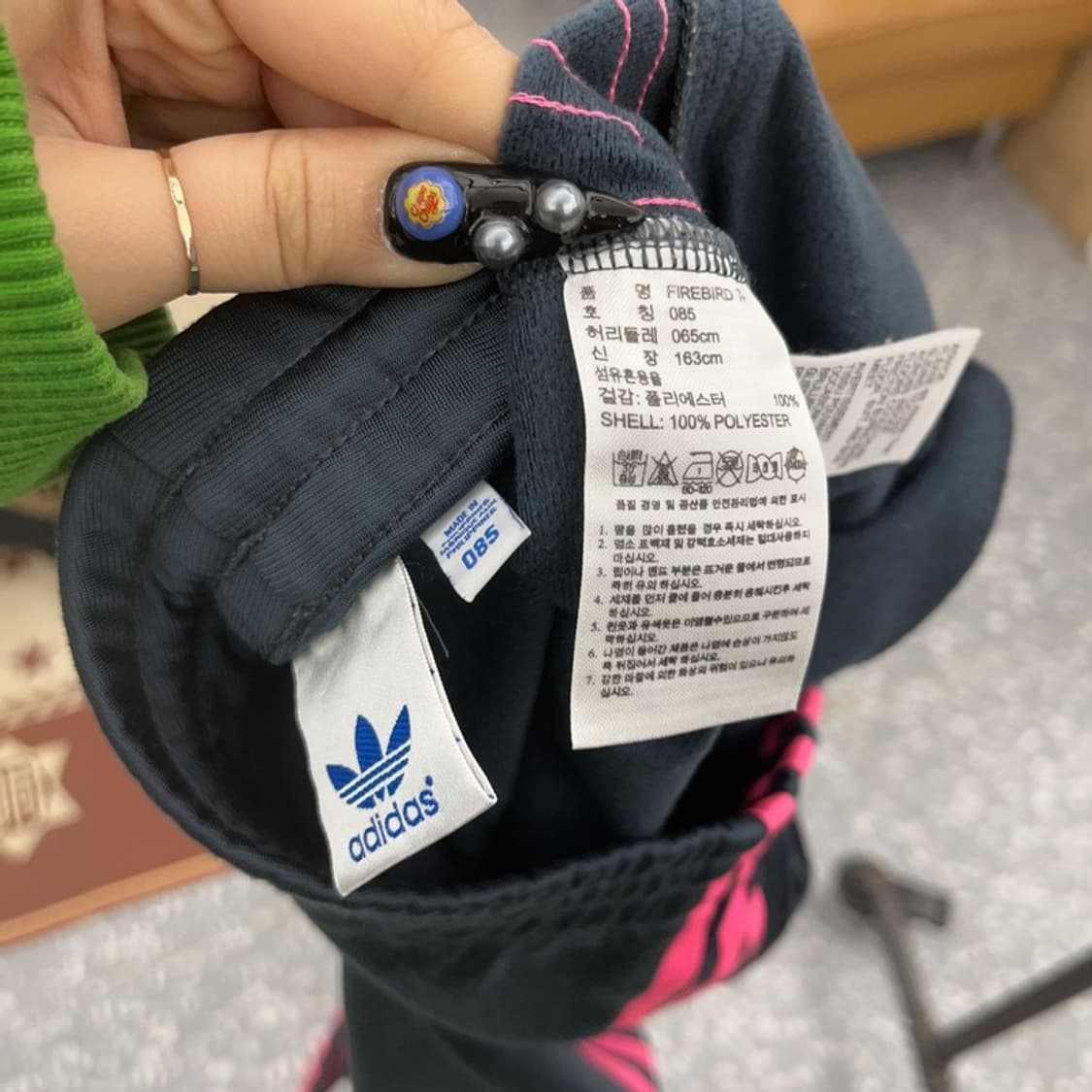 아디다스 Y2K 00's 그레이핑크 슬림핏 트랙팬츠 85 C08707 상품이미지5